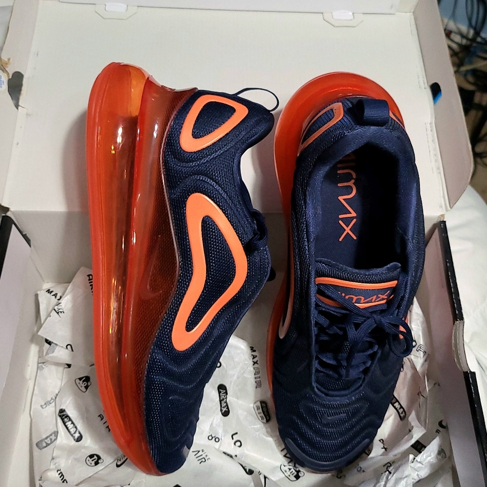 Nike Air Max 720, Colorway: Obsidian Cosmic Clay.  Size, Men's US 11, EUR 45.